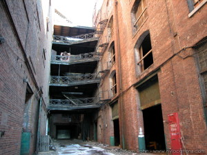 Greenpoint Terminal 18