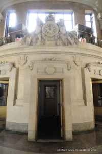 empty-bank-008